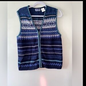 Vintage | Erika & Co. Fair Isle Nordic Sweater
Vest Blue green & grey